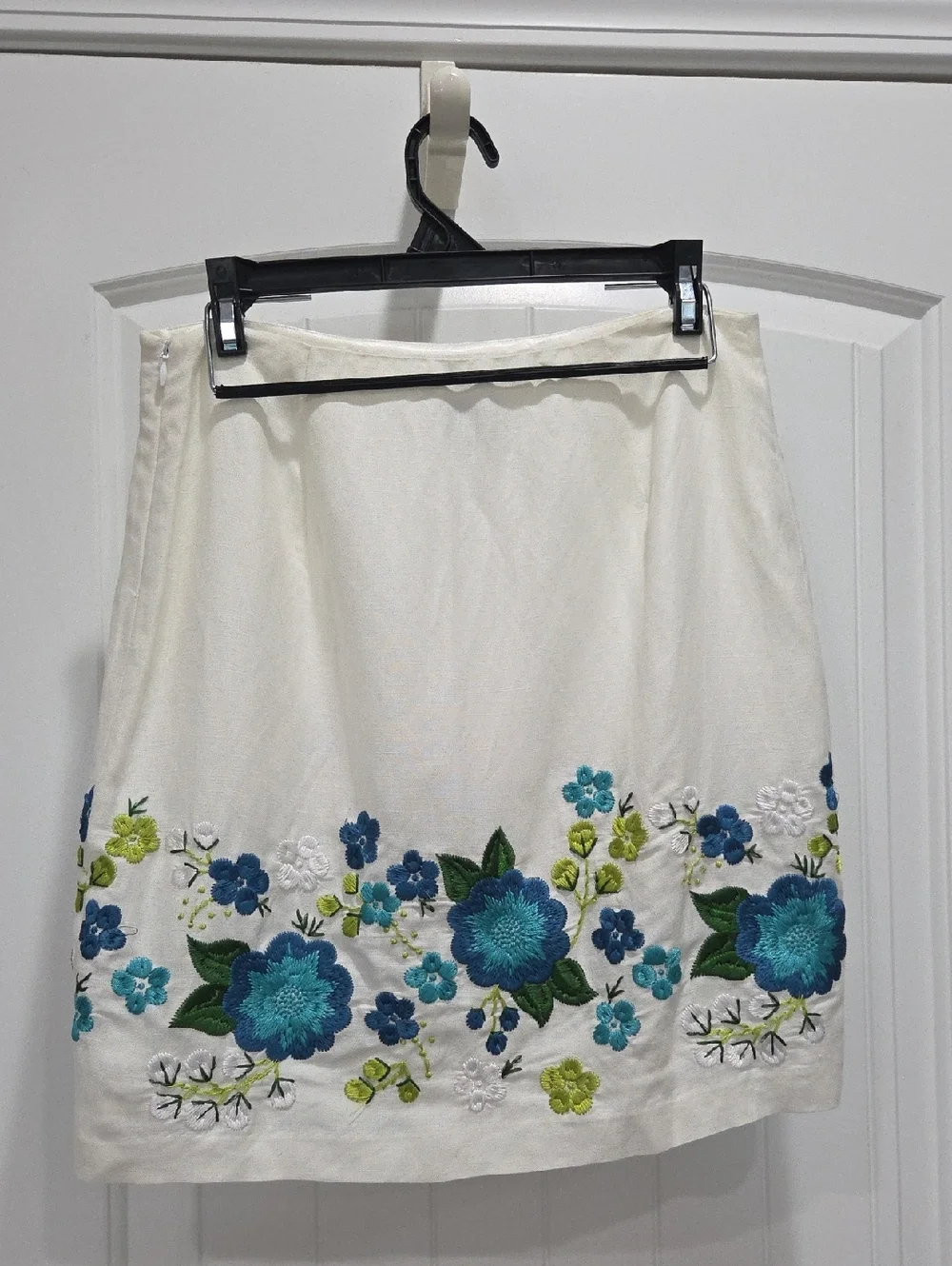 Michael Kors Linen Embroidered Skirt, SIZE 4